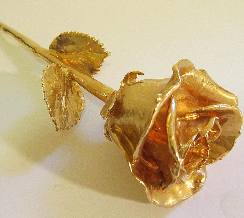 rose plated in pure 24k gold