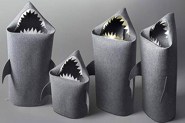 laundry basket shark felt