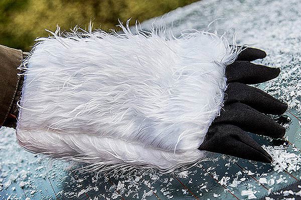 Yeti Hand Car Ice Scraper